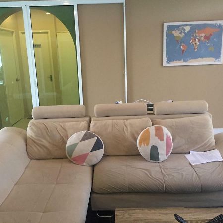 Apartment in Kumbang Pasang BSB Bandar Seri Begawan Bagian luar foto