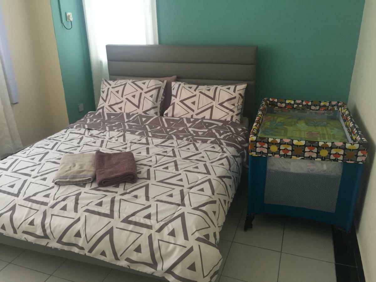 Apartment in Kumbang Pasang BSB Bandar Seri Begawan Bagian luar foto