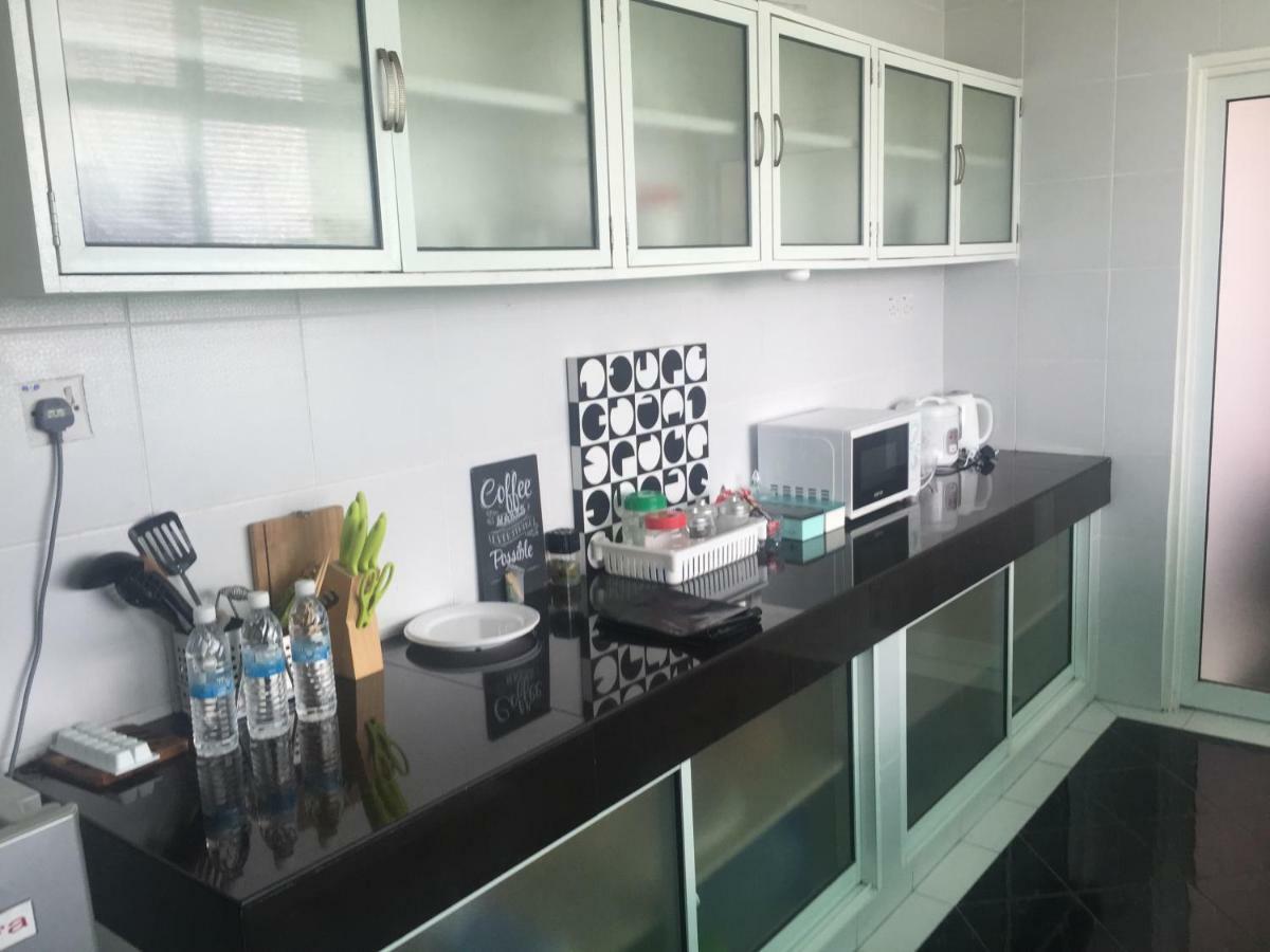 Apartment in Kumbang Pasang BSB Bandar Seri Begawan Bagian luar foto